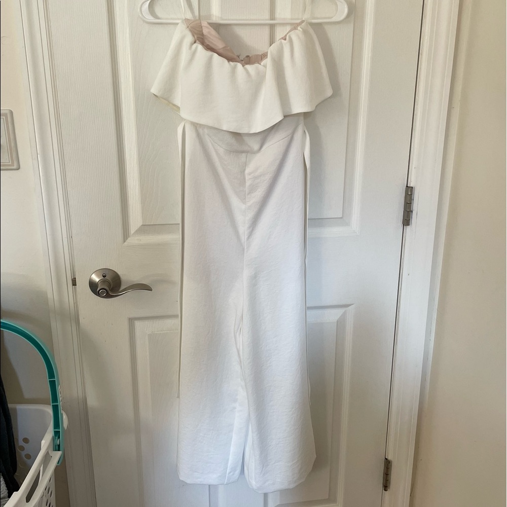 Ivory Aritzia Babaton flutter jumpsuit